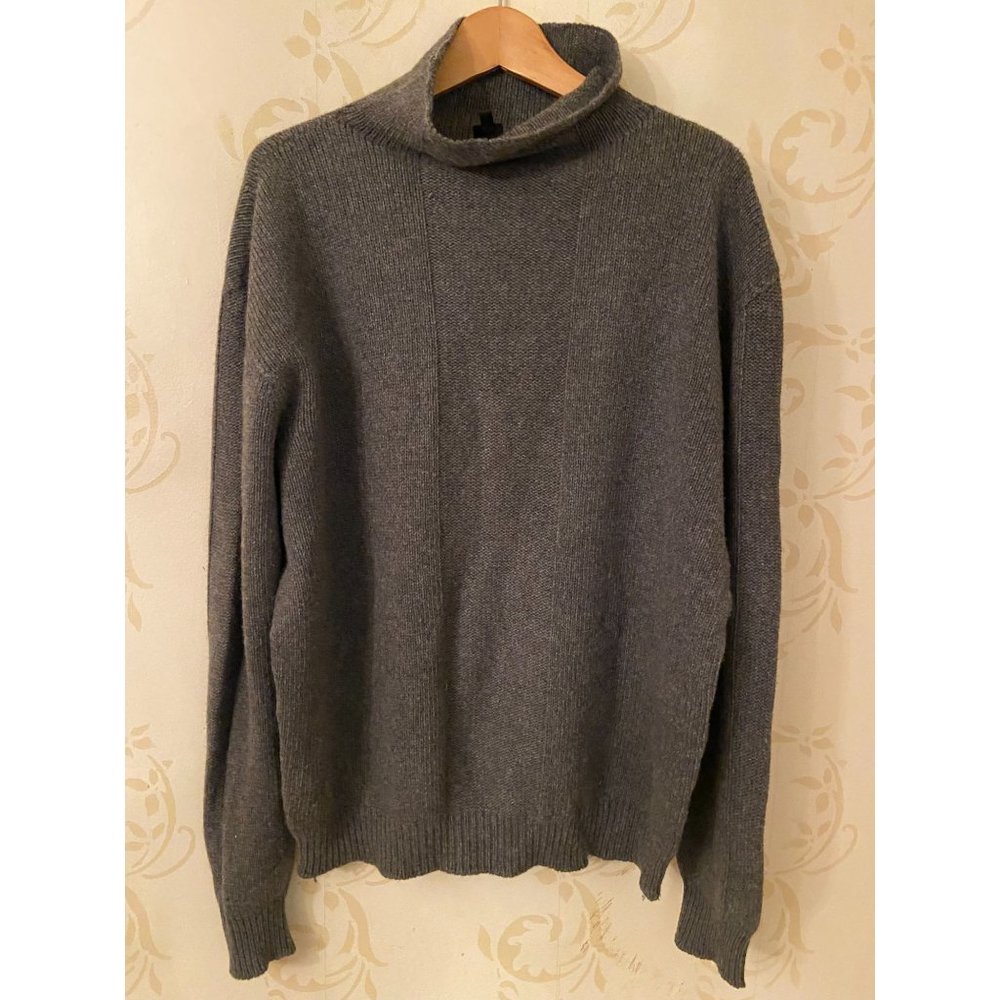 Men's Size Large IKE Behar Gray 100% Cashmere Sweater